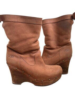 UGG Womens 9 Carnegie Brown Suede Leather Shearling Lined Wedge Heeled Boots